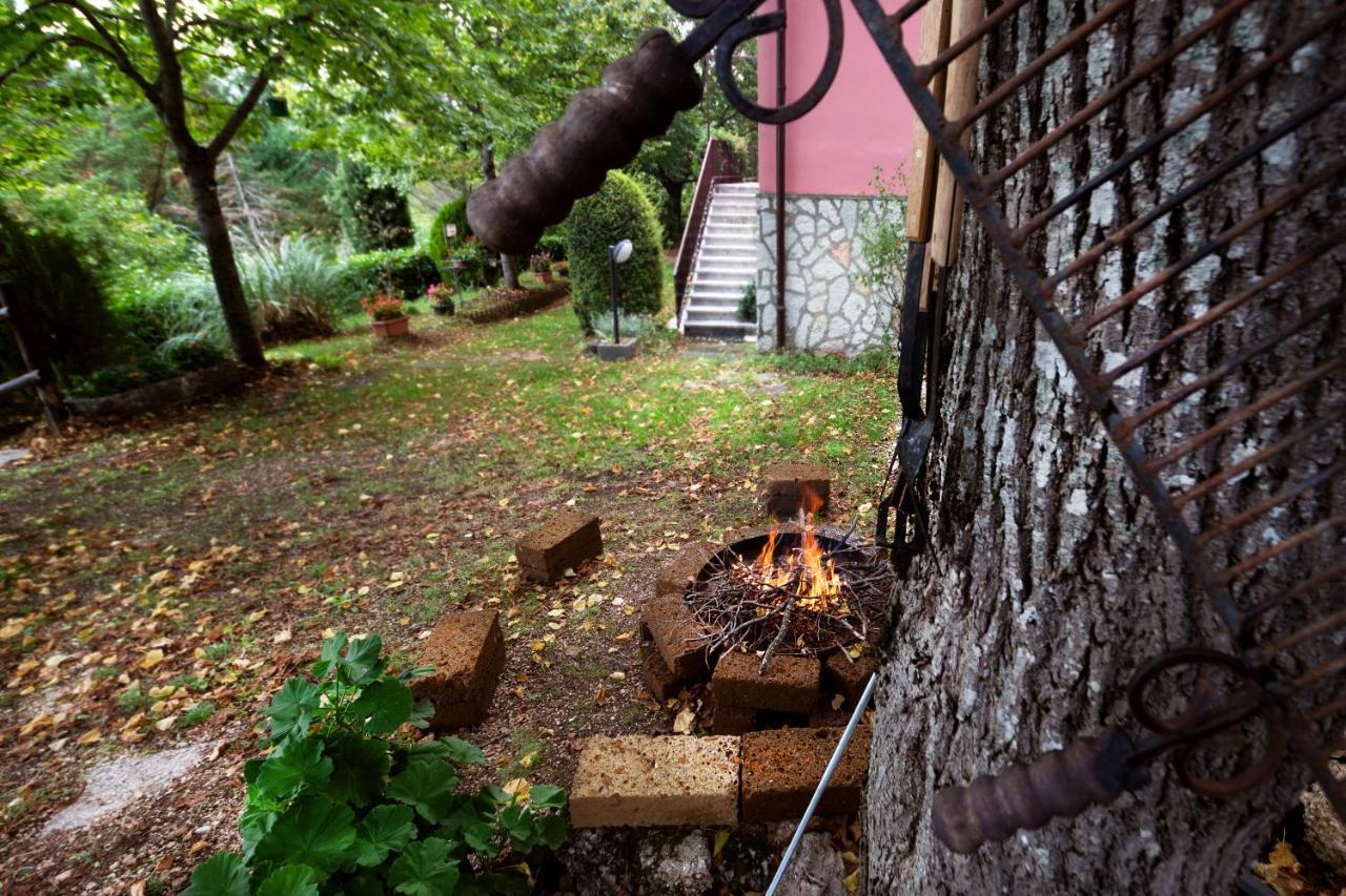 Villa Ca' Lilli Cantiano Esterno foto